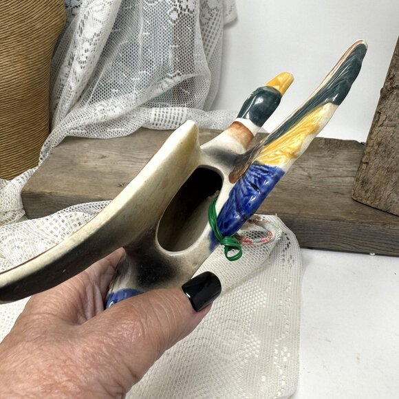 Vintage Hand-Painted Ceramic Flying Mallard Wall Pocket Hanging Decor Japan - Picture 6 of 8